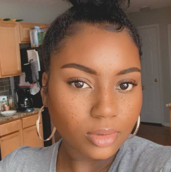 m_essence_b